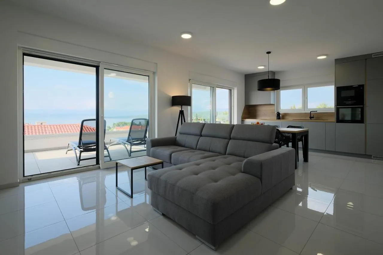 Sunset Royal Apartment II Malinska Croatia