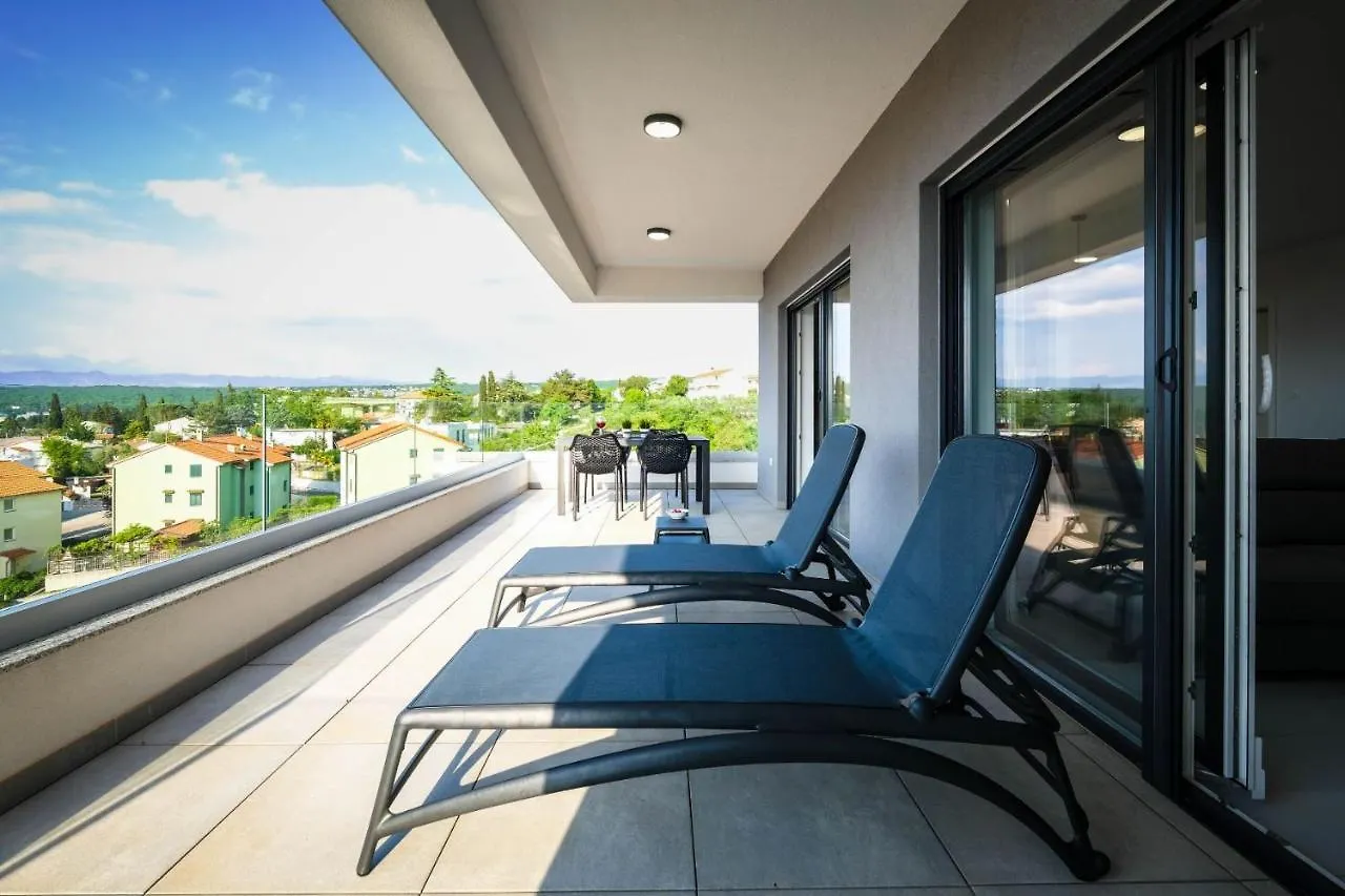 Sunset Royal Apartment II Malinska
